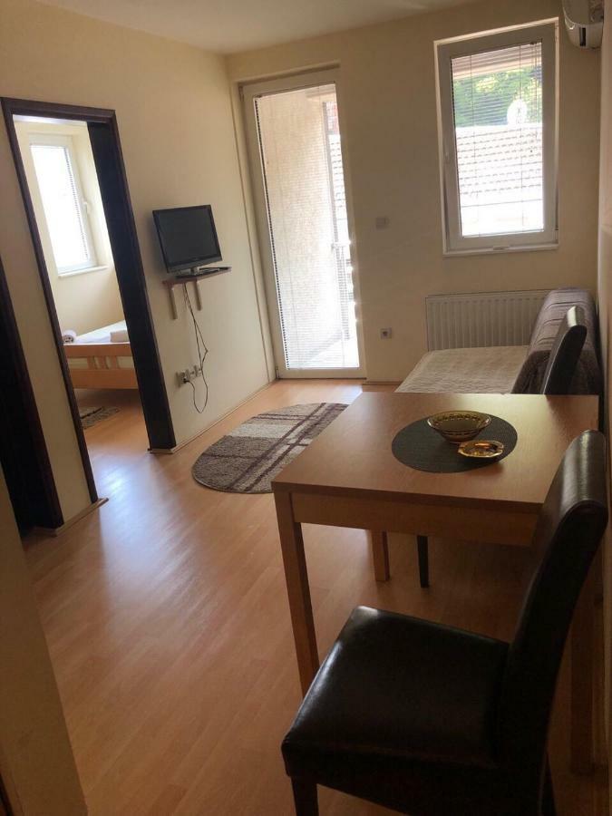 Apartmani Jovanovic Ivanjica Kültér fotó